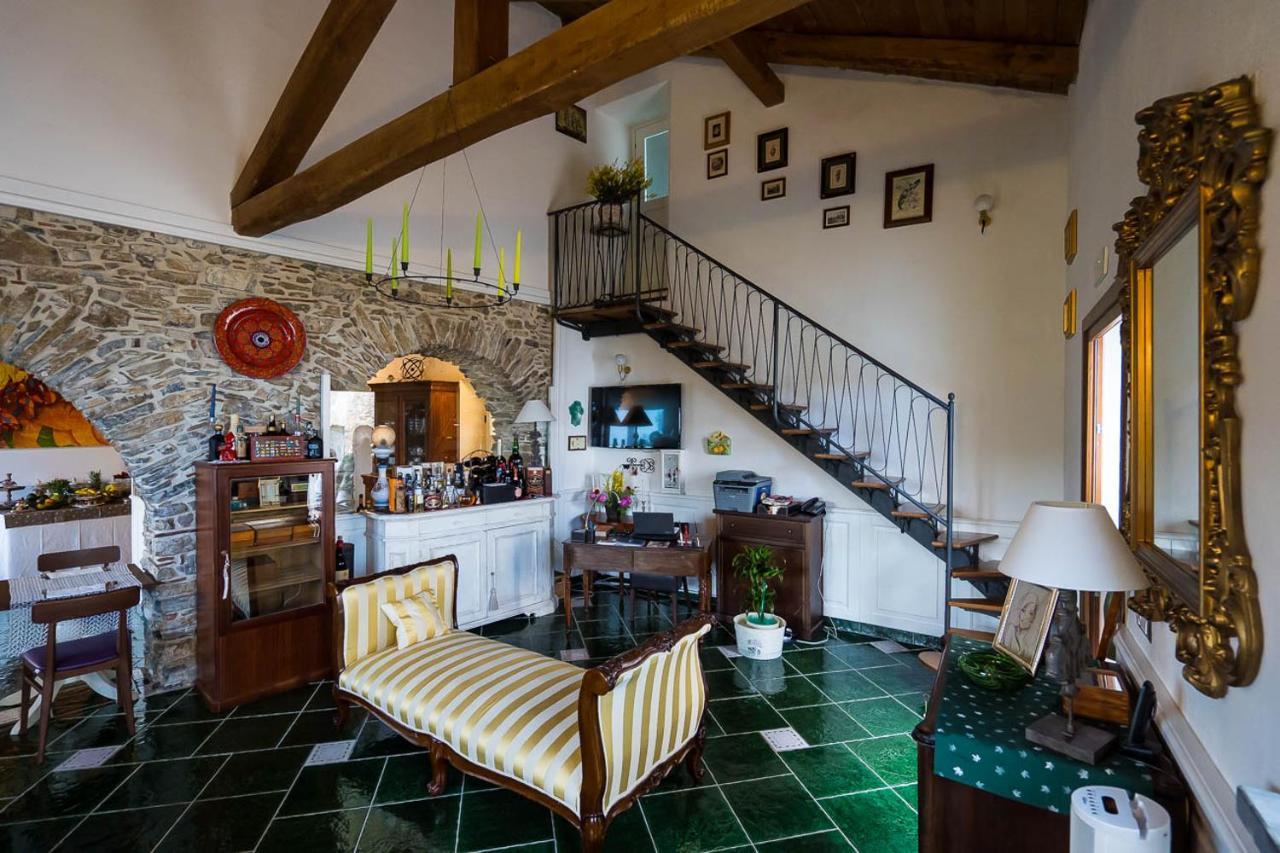 Ispani Inn Resort Экстерьер фото